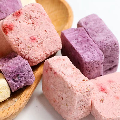 Freeze-dried Yogurt Cubes